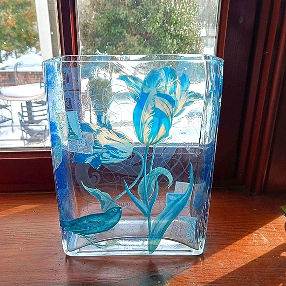 Blue Bird / Floral Glass Hand Painted Vintage Vase - Picture 3 of 8